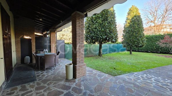 casa indipendente in vendita a Treviglio