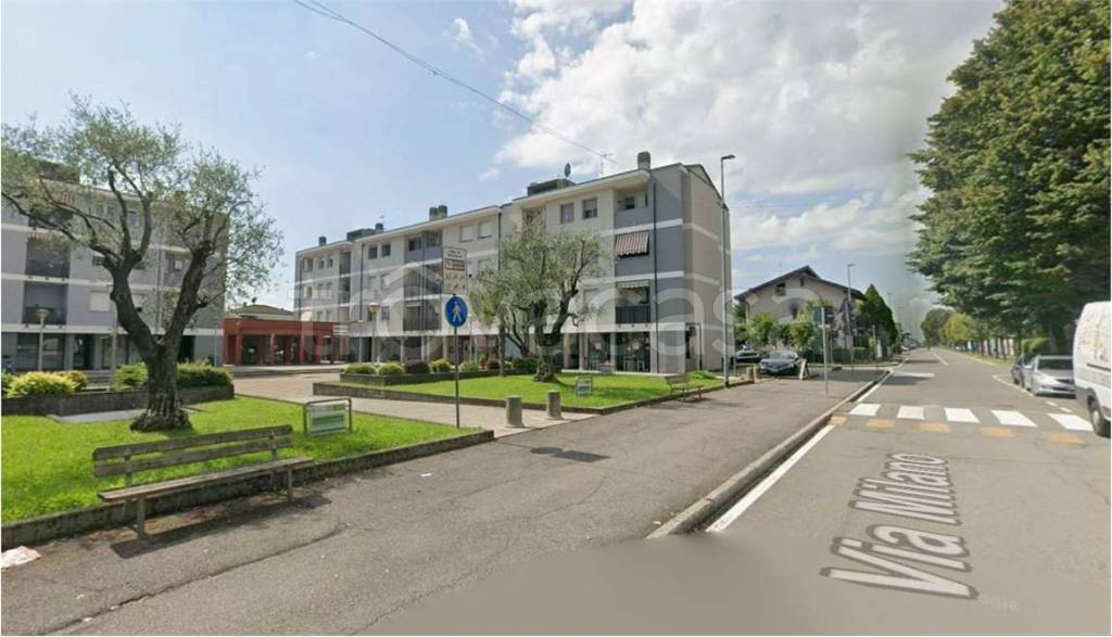 negozio in vendita a Treviglio