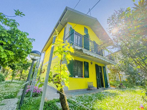 casa indipendente in vendita a Treviglio