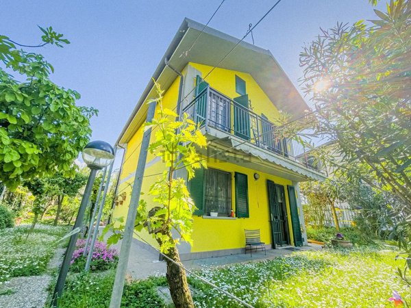 casa indipendente in vendita a Treviglio