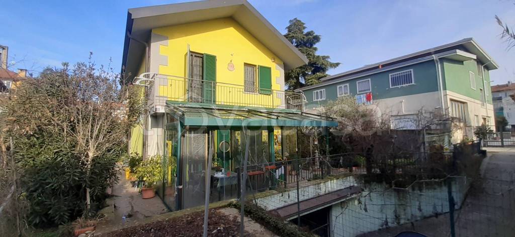 casa indipendente in vendita a Treviglio