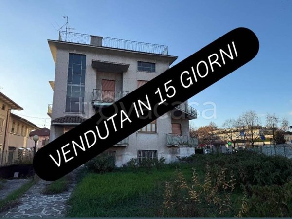 casa indipendente in vendita a Treviglio