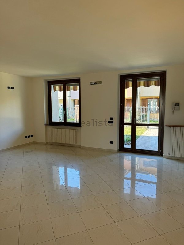 casa indipendente in vendita a Treviglio