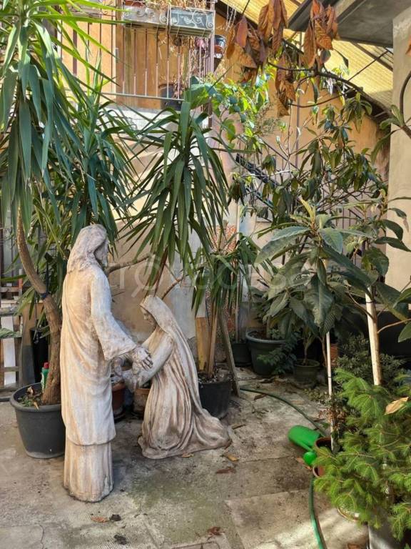 intera palazzina in vendita a Treviglio