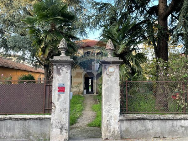 casa indipendente in vendita a Treviglio