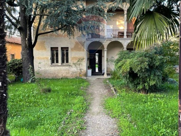 casa indipendente in vendita a Treviglio