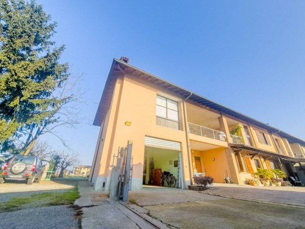 casa indipendente in vendita a Treviglio