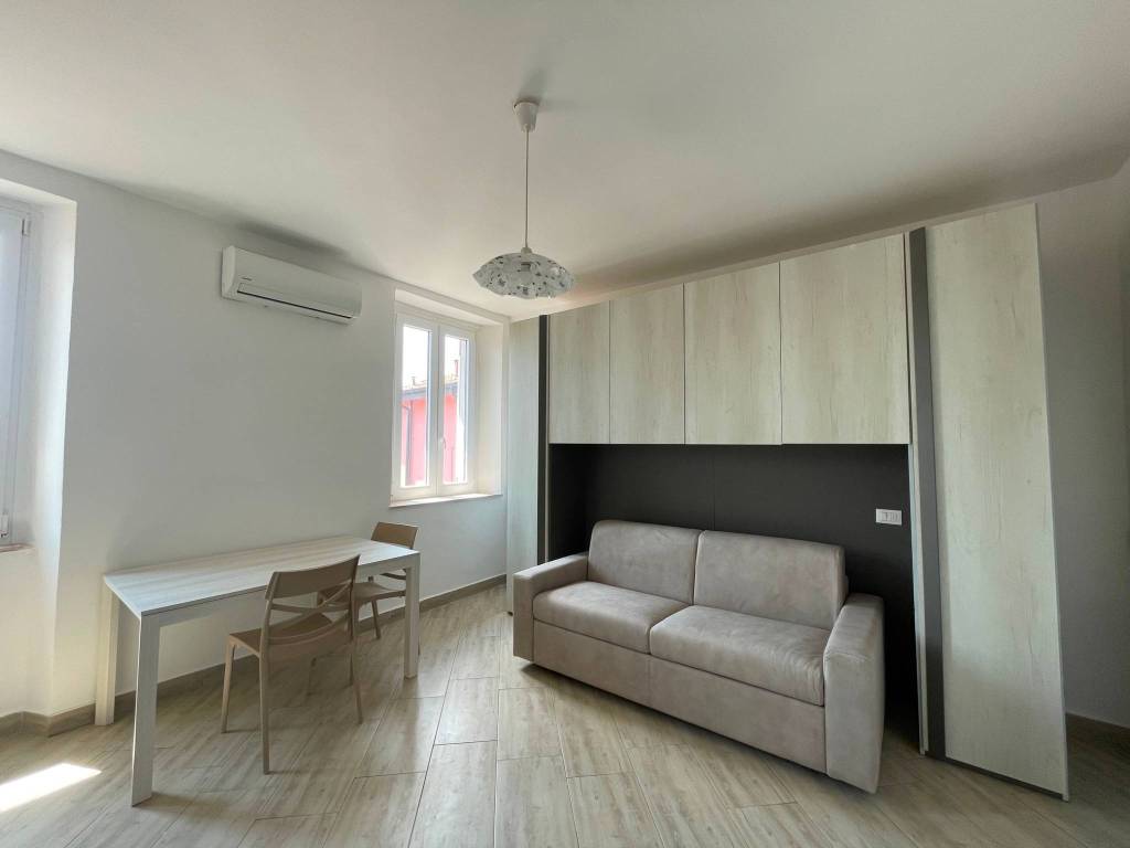 casa indipendente in vendita a Treviglio