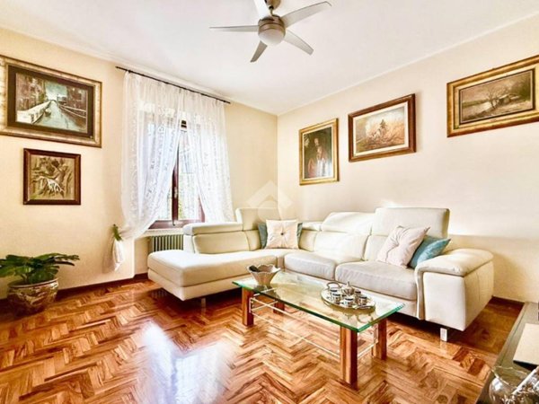 casa indipendente in vendita a Treviglio