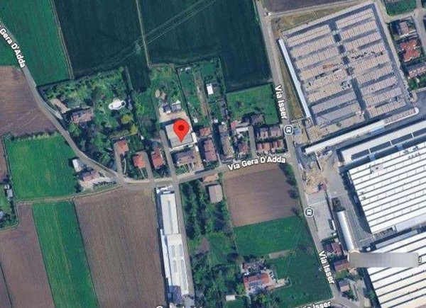 capannone in vendita a Treviglio