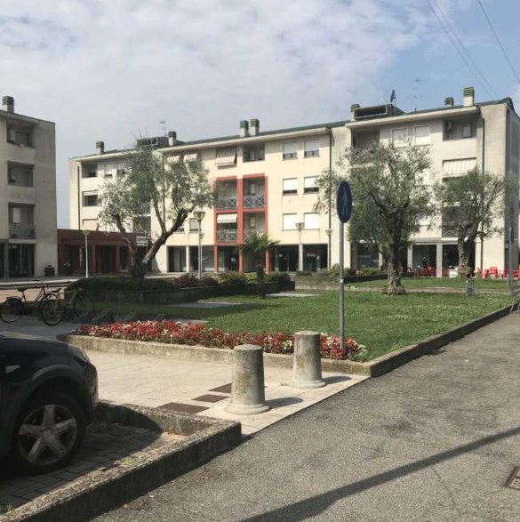 negozio in vendita a Treviglio