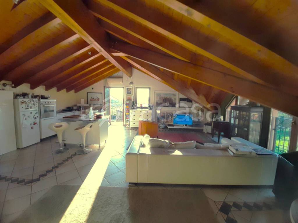 appartamento in vendita a Treviglio