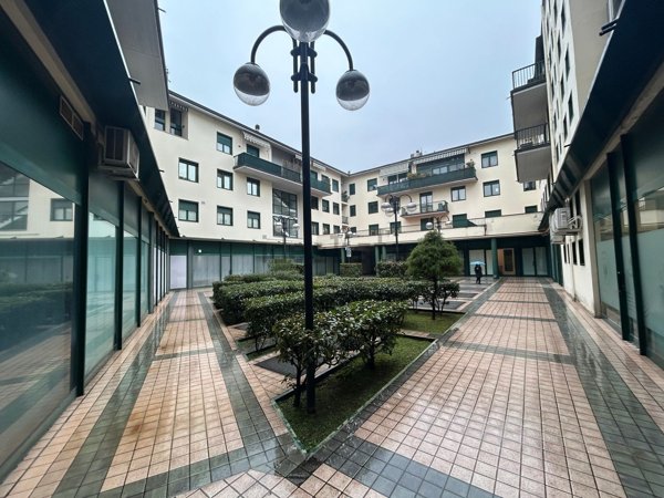 ufficio in vendita a Treviglio