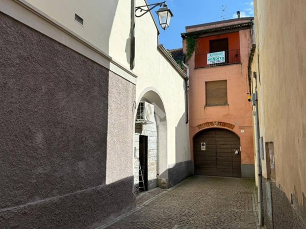 casa indipendente in vendita a Treviglio