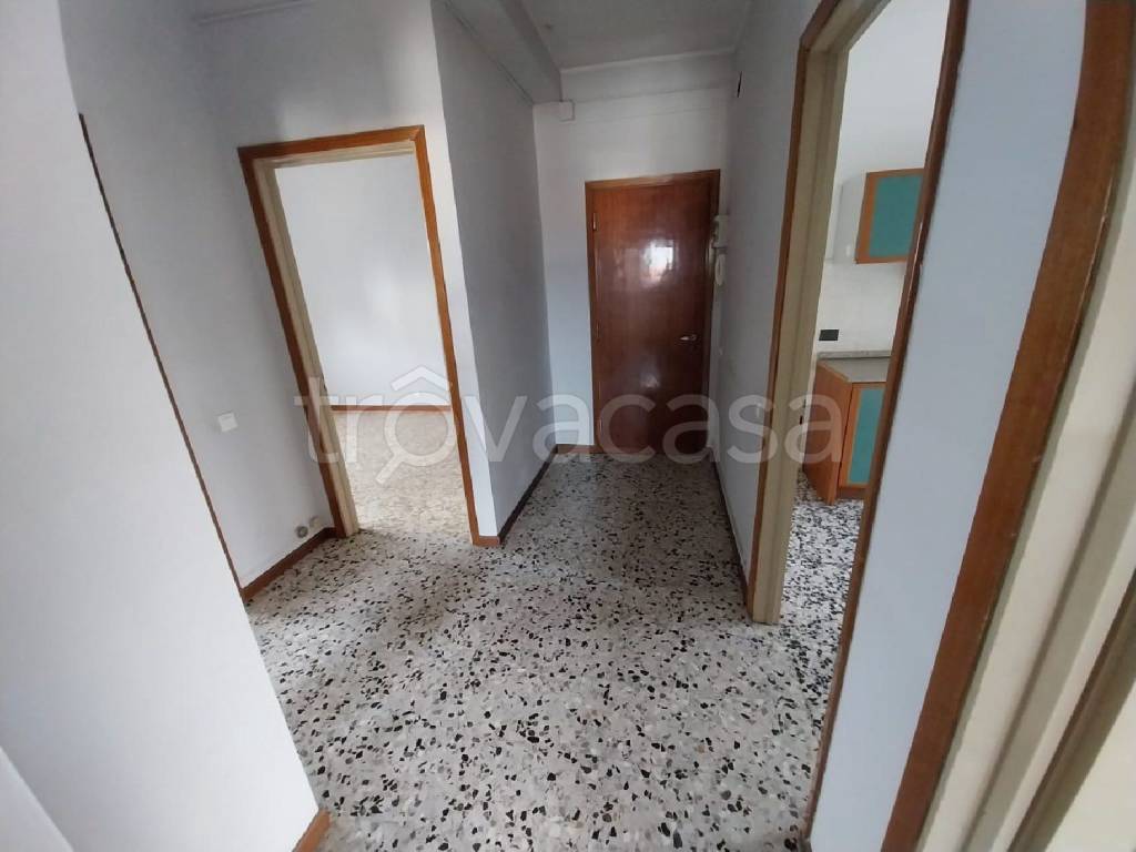 appartamento in vendita a Treviglio in zona Geromina