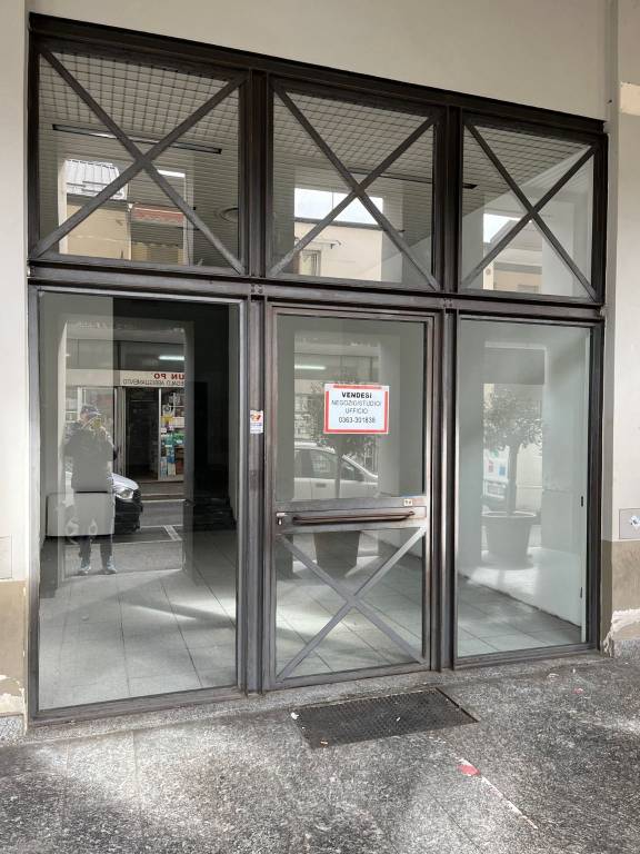 negozio in vendita a Treviglio