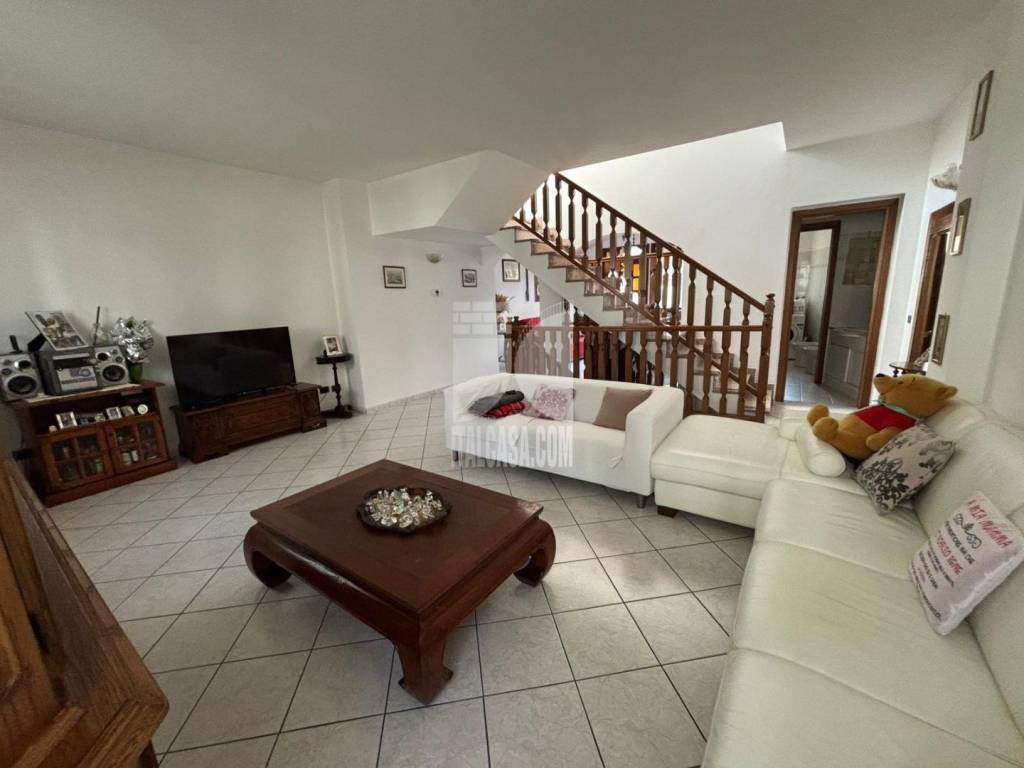 casa indipendente in vendita a Treviglio