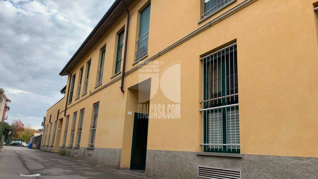 ufficio in vendita a Treviglio