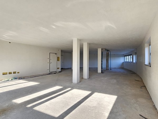 ufficio in vendita a Treviglio