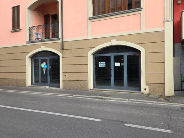 negozio in vendita a Treviglio