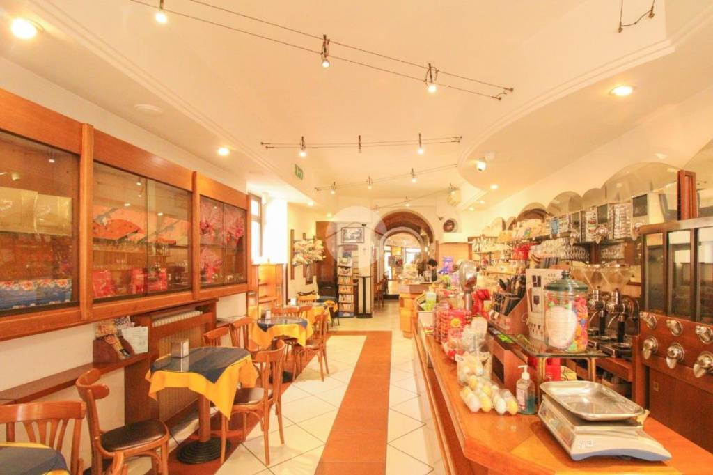 negozio in vendita a Treviglio
