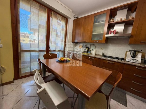 appartamento in vendita a Treviglio in zona Geromina