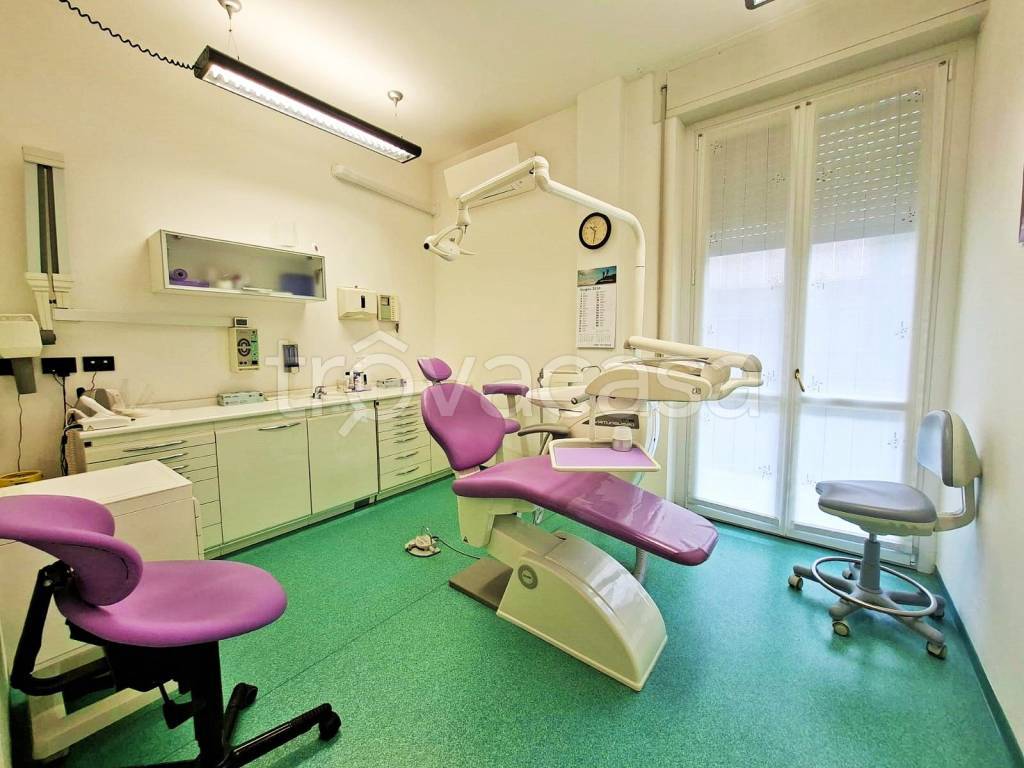 negozio in vendita a Treviglio