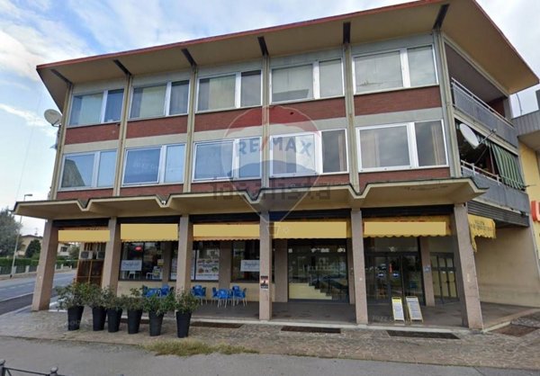 negozio in vendita a Treviglio