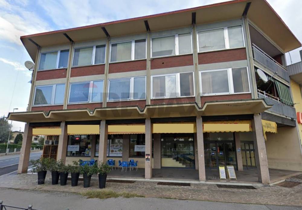 negozio in vendita a Treviglio