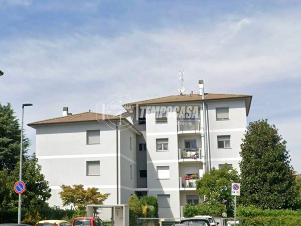 appartamento in vendita a Treviglio in zona Geromina