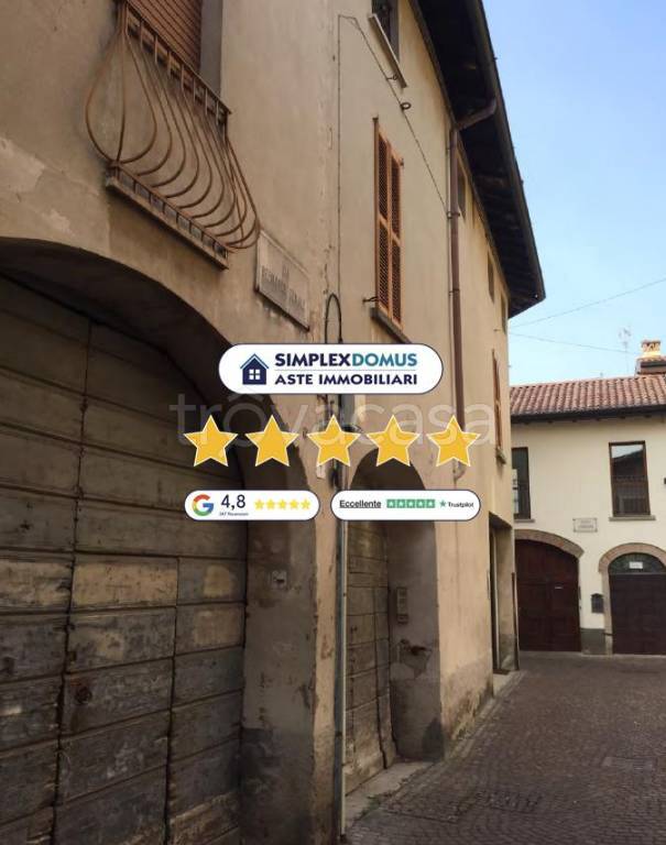 casa indipendente in vendita a Treviglio