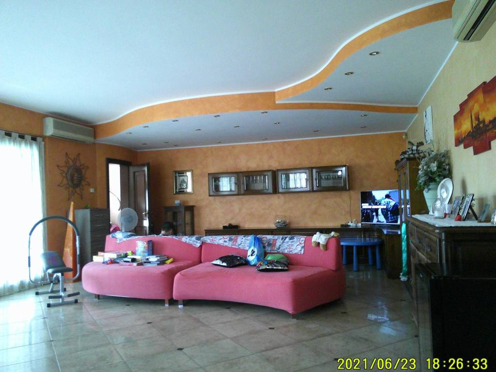 villa in vendita a Treviolo in zona Curnasco