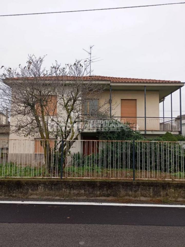 appartamento in vendita a Treviolo