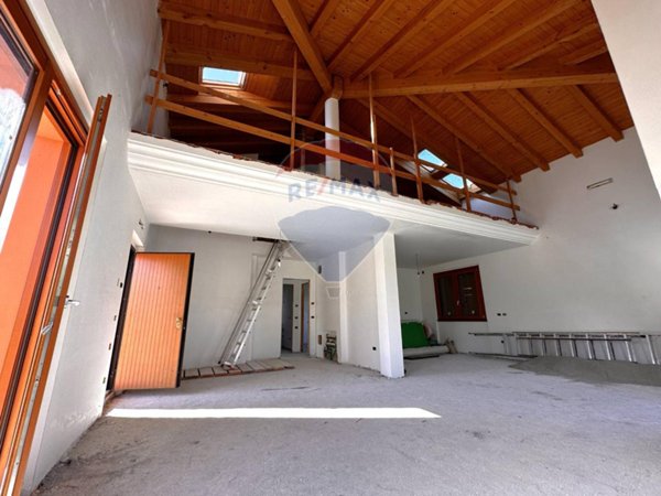 casa indipendente in vendita a Treviolo in zona Roncola