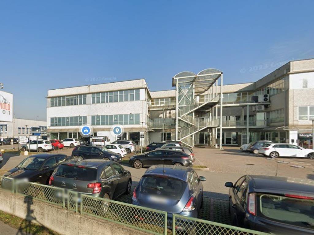 ufficio in vendita a Treviolo