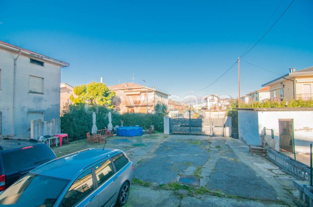 casa indipendente in vendita a Treviolo