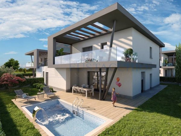 casa indipendente in vendita a Treviolo