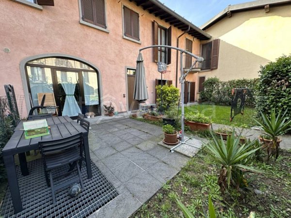 casa indipendente in vendita a Treviolo