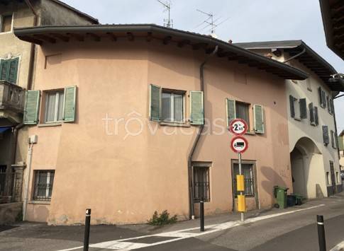 casa indipendente in vendita a Treviolo