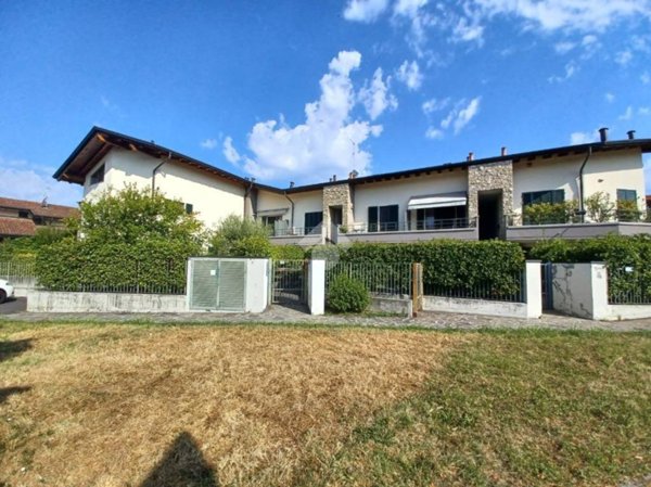 appartamento in vendita a Treviolo in zona Curnasco