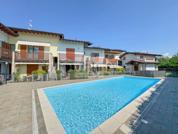 casa indipendente in vendita a Treviolo