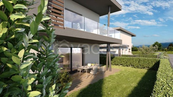 casa indipendente in vendita a Treviolo