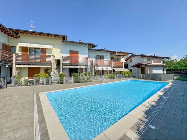 casa indipendente in vendita a Treviolo