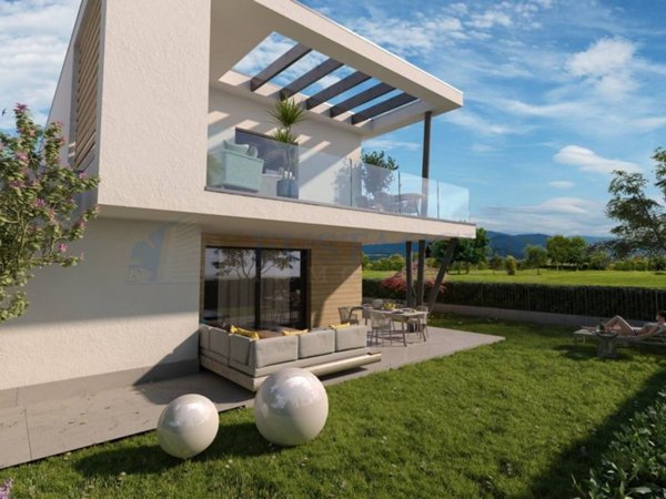 casa indipendente in vendita a Treviolo