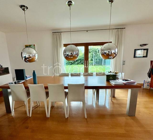 casa indipendente in vendita a Treviolo in zona Albegno