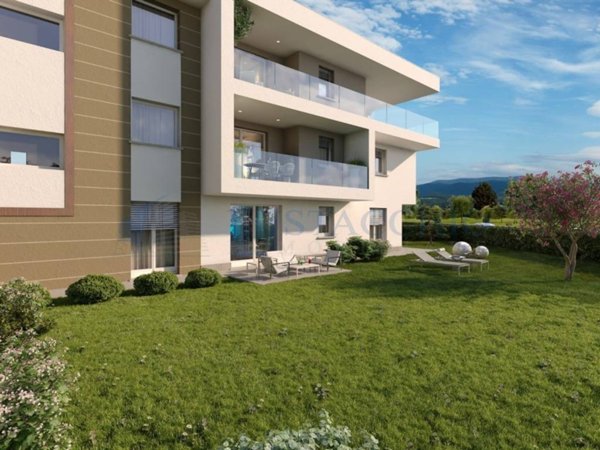 appartamento in vendita a Treviolo in zona Curnasco