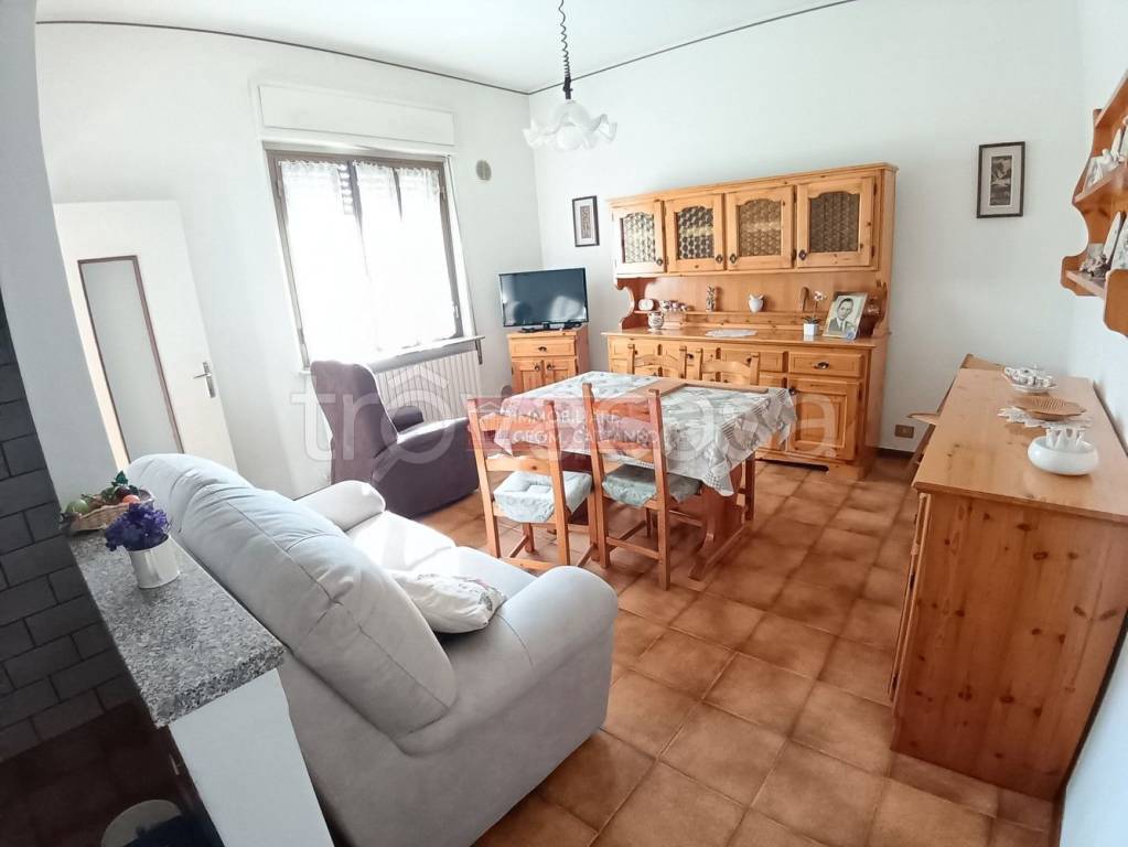 casa indipendente in vendita a Treviolo