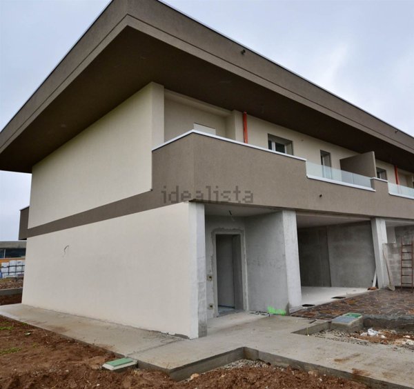 casa indipendente in vendita a Treviolo in zona Albegno