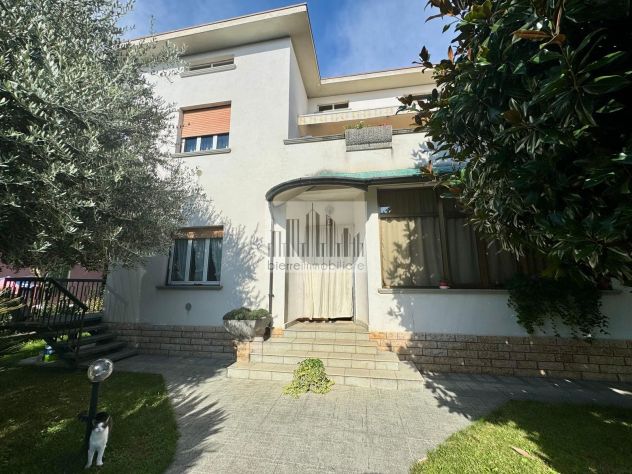 casa indipendente in vendita a Treviolo
