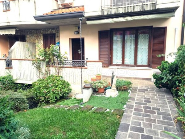 appartamento in vendita a Treviolo in zona Curnasco